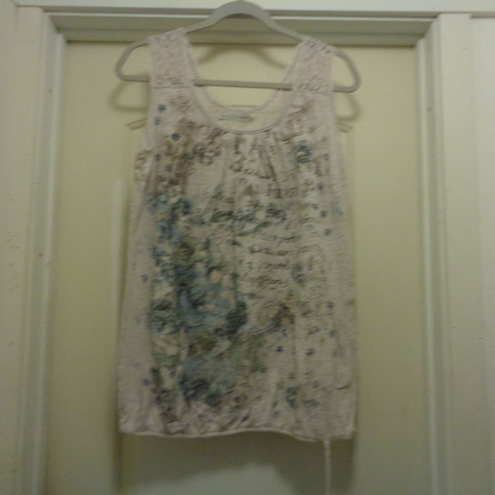 FRENCH FEMME STYLE BLOUSON FLORALS LACEY TANK BLOUSE BY MAURICES  LG